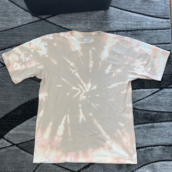 🛍 2/$20 NWOT Custom Acid Washed Tee! - Picture 1 of 2